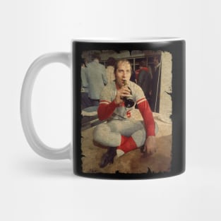 Johnny Bench in Cincinnati Reds Mug